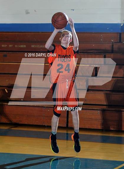 Thumbnail 3 in South Pasadena vs Mountain View photogallery.