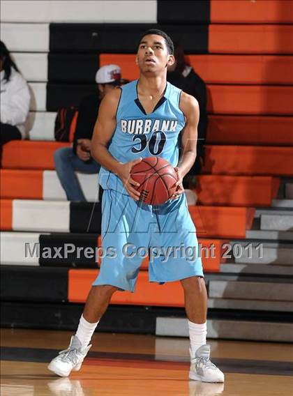 Thumbnail 3 in Burbank vs. Del Campo (Hoops 4 the Human Fund) photogallery.