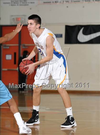 Thumbnail 3 in Burbank vs. Del Campo (Hoops 4 the Human Fund) photogallery.