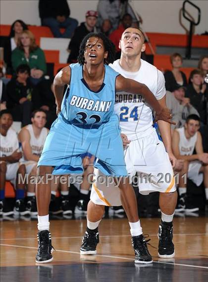 Thumbnail 2 in Burbank vs. Del Campo (Hoops 4 the Human Fund) photogallery.
