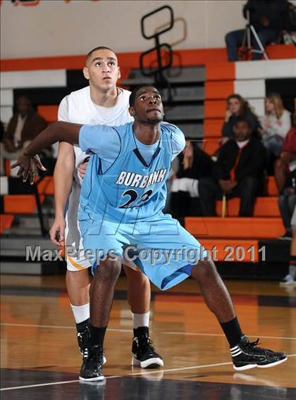 Thumbnail 3 in Burbank vs. Del Campo (Hoops 4 the Human Fund) photogallery.