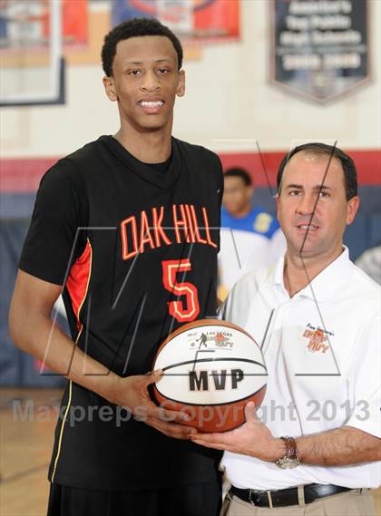 Thumbnail 3 in Oak Hill Academy vs Impact Academy (Las Vegas Hoop Fest) photogallery.