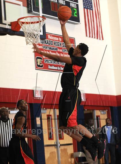Thumbnail 3 in Oak Hill Academy vs Impact Academy (Las Vegas Hoop Fest) photogallery.