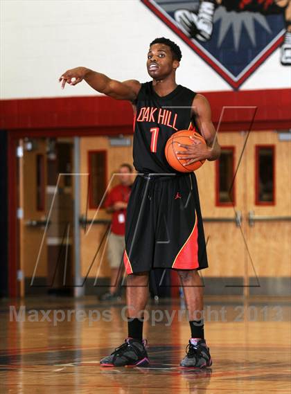 Thumbnail 2 in Oak Hill Academy vs Impact Academy (Las Vegas Hoop Fest) photogallery.