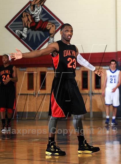 Thumbnail 3 in Oak Hill Academy vs Impact Academy (Las Vegas Hoop Fest) photogallery.