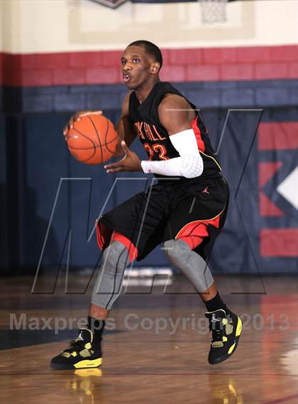 Thumbnail 2 in Oak Hill Academy vs Impact Academy (Las Vegas Hoop Fest) photogallery.