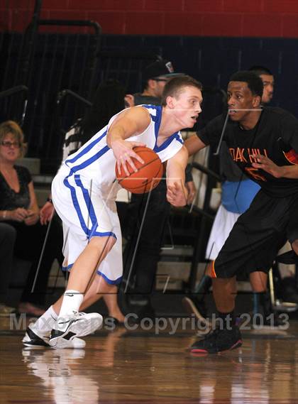 Thumbnail 3 in Oak Hill Academy vs Impact Academy (Las Vegas Hoop Fest) photogallery.