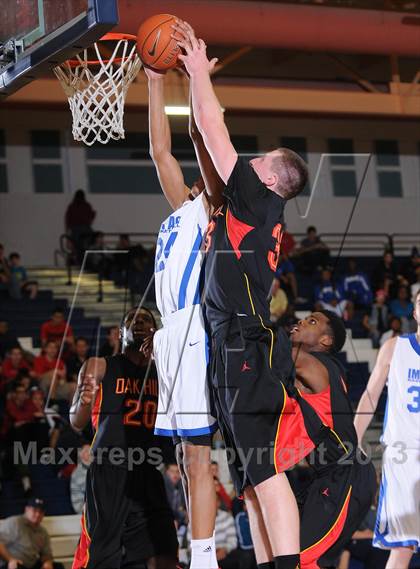 Thumbnail 1 in Oak Hill Academy vs Impact Academy (Las Vegas Hoop Fest) photogallery.