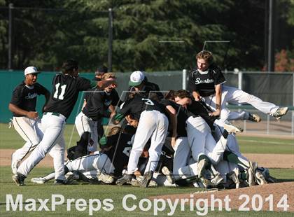 Thumbnail 1 in De La Salle vs. San Ramon Valley (CIF NCS D1 Final) photogallery.