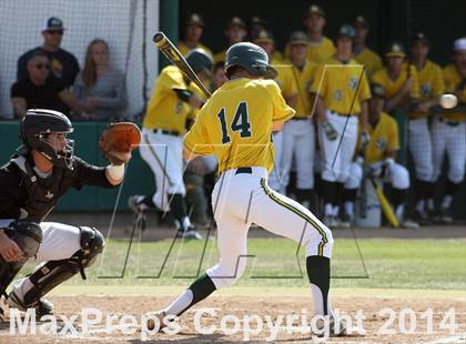 Thumbnail 2 in De La Salle vs. San Ramon Valley (CIF NCS D1 Final) photogallery.