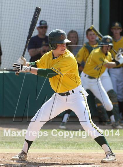 Thumbnail 1 in De La Salle vs. San Ramon Valley (CIF NCS D1 Final) photogallery.