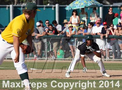 Thumbnail 1 in De La Salle vs. San Ramon Valley (CIF NCS D1 Final) photogallery.