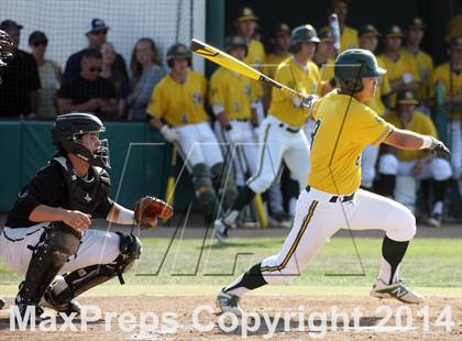 Thumbnail 3 in De La Salle vs. San Ramon Valley (CIF NCS D1 Final) photogallery.