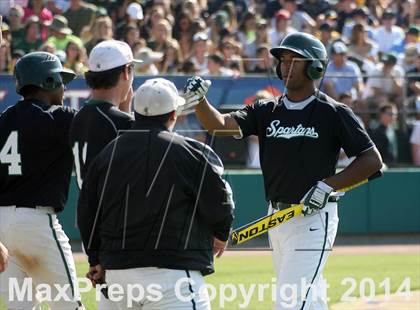 Thumbnail 2 in De La Salle vs. San Ramon Valley (CIF NCS D1 Final) photogallery.