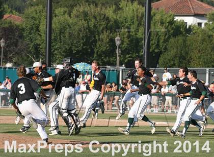 Thumbnail 1 in De La Salle vs. San Ramon Valley (CIF NCS D1 Final) photogallery.