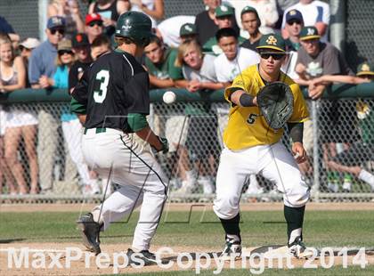 Thumbnail 2 in De La Salle vs. San Ramon Valley (CIF NCS D1 Final) photogallery.