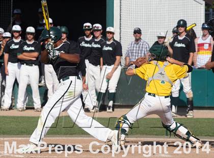 Thumbnail 1 in De La Salle vs. San Ramon Valley (CIF NCS D1 Final) photogallery.