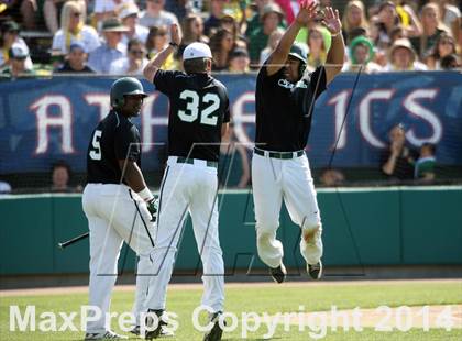 Thumbnail 1 in De La Salle vs. San Ramon Valley (CIF NCS D1 Final) photogallery.