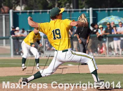Thumbnail 2 in De La Salle vs. San Ramon Valley (CIF NCS D1 Final) photogallery.