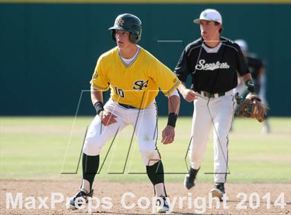 Thumbnail 2 in De La Salle vs. San Ramon Valley (CIF NCS D1 Final) photogallery.