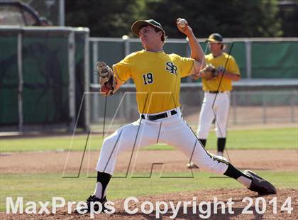 Thumbnail 2 in De La Salle vs. San Ramon Valley (CIF NCS D1 Final) photogallery.