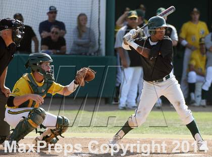 Thumbnail 2 in De La Salle vs. San Ramon Valley (CIF NCS D1 Final) photogallery.