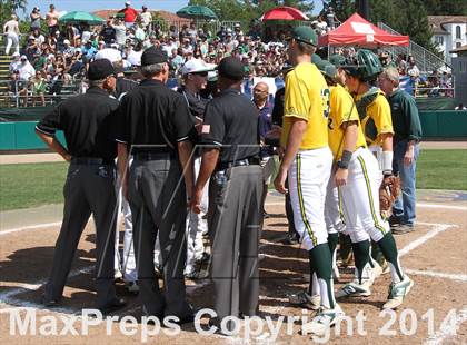 Thumbnail 1 in De La Salle vs. San Ramon Valley (CIF NCS D1 Final) photogallery.