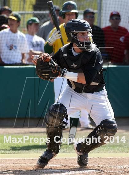 Thumbnail 3 in De La Salle vs. San Ramon Valley (CIF NCS D1 Final) photogallery.