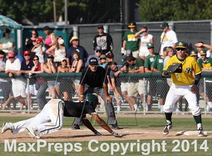 Thumbnail 1 in De La Salle vs. San Ramon Valley (CIF NCS D1 Final) photogallery.