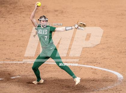 Thumbnail 2 in Noblesville vs. Zionsville (IHSAA 4A Sectional 8 Championship) photogallery.