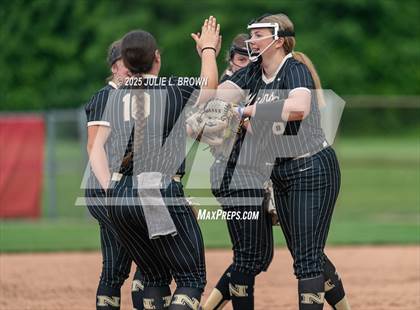 Thumbnail 2 in Noblesville vs. Zionsville (IHSAA 4A Sectional 8 Championship) photogallery.