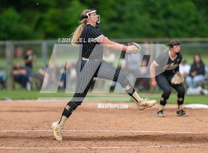 Thumbnail 3 in Noblesville vs. Zionsville (IHSAA 4A Sectional 8 Championship) photogallery.