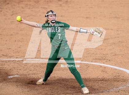 Thumbnail 1 in Noblesville vs. Zionsville (IHSAA 4A Sectional 8 Championship) photogallery.