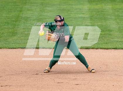 Thumbnail 3 in Noblesville vs. Zionsville (IHSAA 4A Sectional 8 Championship) photogallery.