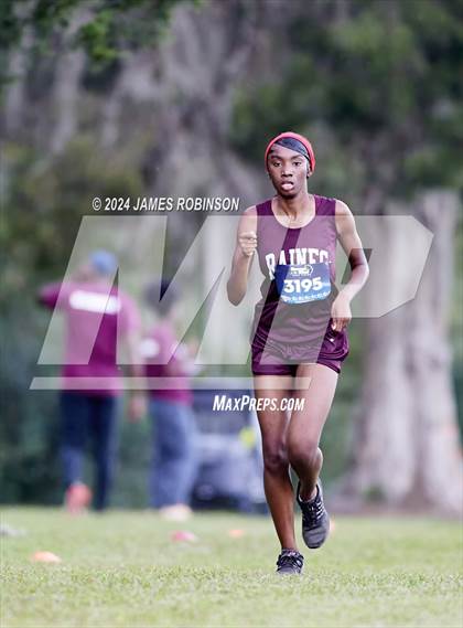 Thumbnail 2 in Gateway Conference Finals photogallery.