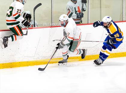 Thumbnail 1 in Norwood @ Hopkinton photogallery.