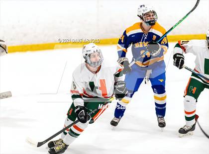 Thumbnail 1 in Norwood @ Hopkinton photogallery.