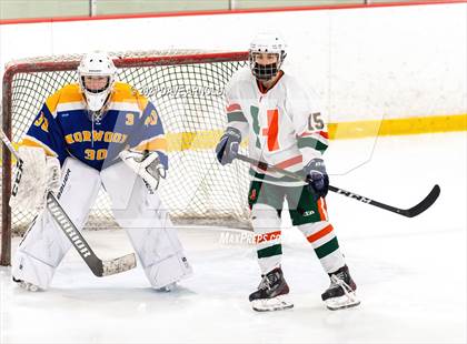 Thumbnail 2 in Norwood @ Hopkinton photogallery.