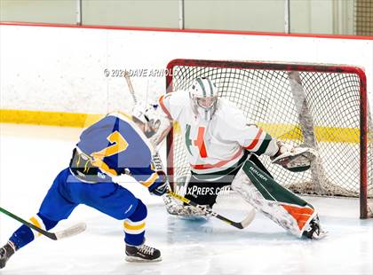 Thumbnail 2 in Norwood @ Hopkinton photogallery.