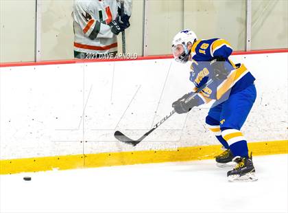 Thumbnail 1 in Norwood @ Hopkinton photogallery.