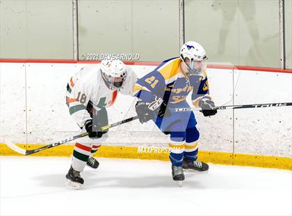 Thumbnail 1 in Norwood @ Hopkinton photogallery.