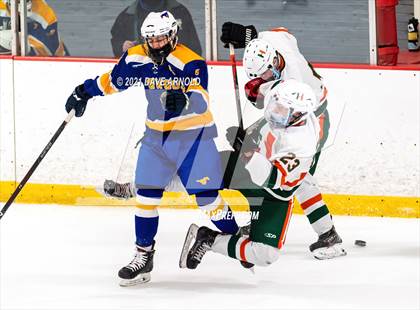 Thumbnail 1 in Norwood @ Hopkinton photogallery.