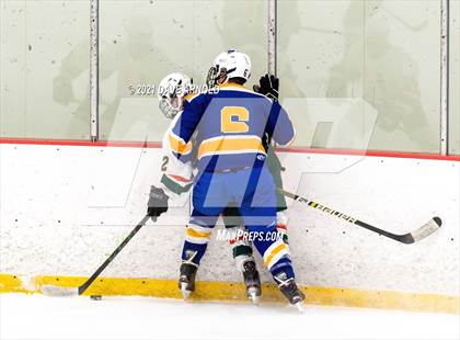Thumbnail 2 in Norwood @ Hopkinton photogallery.