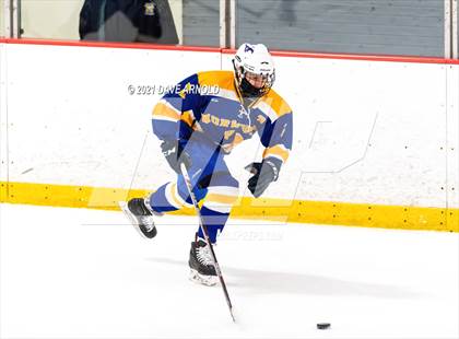 Thumbnail 3 in Norwood @ Hopkinton photogallery.