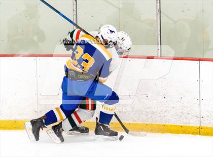 Thumbnail 1 in Norwood @ Hopkinton photogallery.