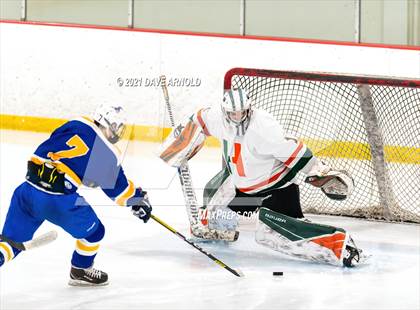 Thumbnail 1 in Norwood @ Hopkinton photogallery.