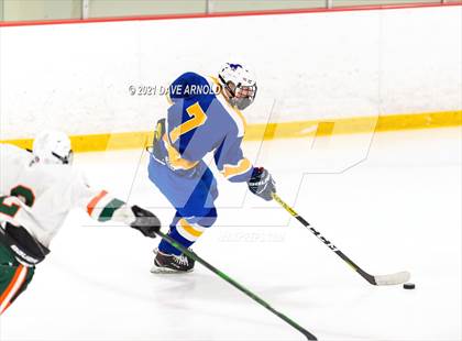 Thumbnail 1 in Norwood @ Hopkinton photogallery.