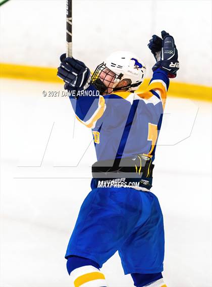 Thumbnail 2 in Norwood @ Hopkinton photogallery.