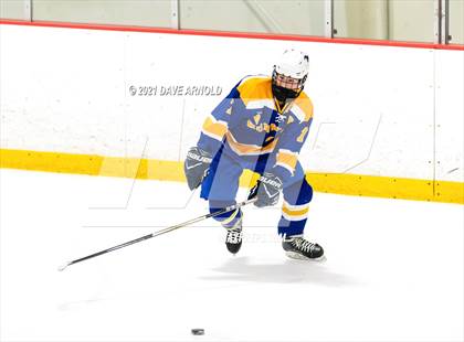 Thumbnail 2 in Norwood @ Hopkinton photogallery.