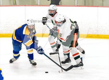 Thumbnail 1 in Norwood @ Hopkinton photogallery.